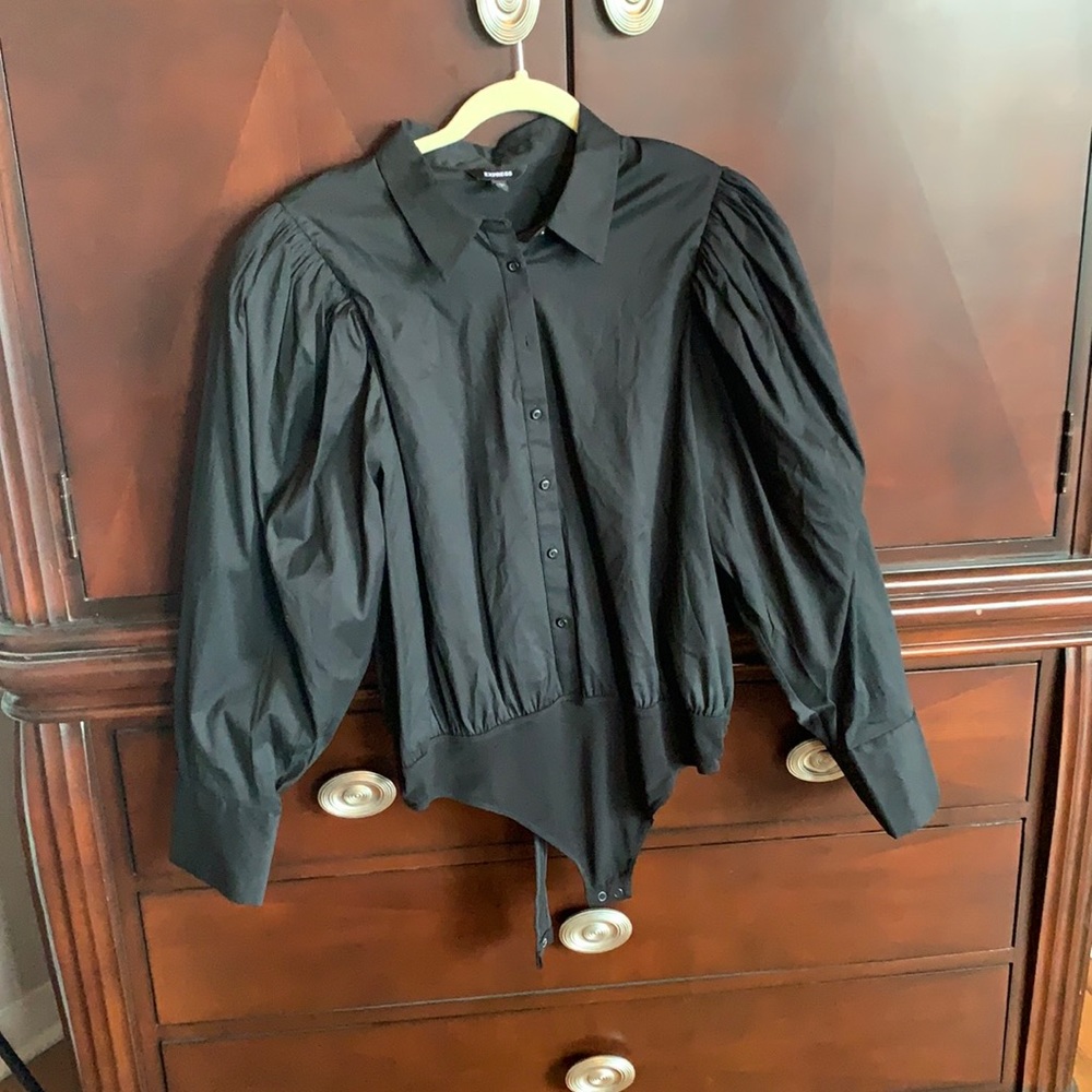 Puff sleeve bodysuit- NWOT